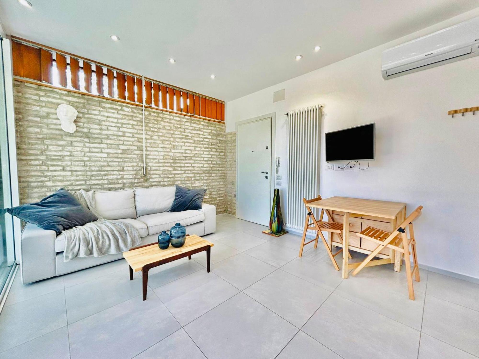 Filzi-Flexrent Abissinia Apartment Riccione Exterior photo